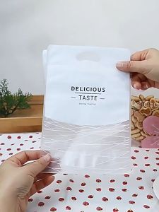 ( 10 Pcs ) Zipper Bag Snack Karakter Besar | Ziplock Bag Plastik Souvenir Hadiah Ulang Tahun | Ziplock Bening Karakter Lucu | Plastik Bingkisan Ulang Tahun