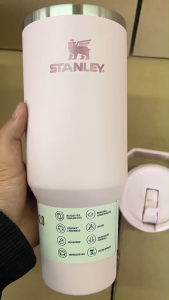 [Ready Stock Local] Stanley Quencher H2.0 FlowState Tumbler 1200ML / 40OZ Large Capacity Insulated Water Bottle Thermal Cup Leakproof Stainless Steel 304 保温杯 保冷杯 现货