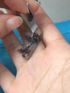 Chân vịt mí 1 kim có ốc chỉnh ES