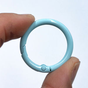 จี้กุญแจ Labubu ตัวการ์ตูนรักษาความปลอดภัย Loyalty ของตกหล่นไม่ได้ โซ่เสื้อกั๊กสำหรับหูฟัง อุปกรณ์เสริมดิจิทัล