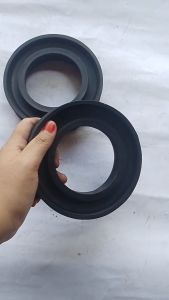 Karet Tatakan Per Keong Belakang Bawah Sigra Tebal 2 Cm Harga 1 Set
