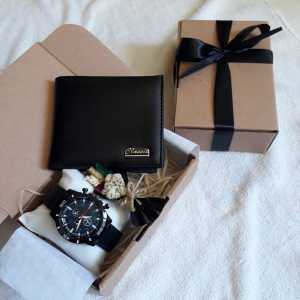 GIFT BOX HAMPERS KADO ULANG TAHUN COWOK KADO KEKINIAN PERNIKAHAN HADIAH PRIA WISUDA ANNIVERSARY PAKET ULTAH JAMPARFUMDOMPETKAOSKADO ULANG TAHUN ANNIVERSARY