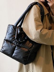 Classy Textured Womens Bag New Trendy Womens Bags Large Capacity Fashion Fall and Winter Cotton Coat Bag Shoulder Commuter Bag Tote Bag