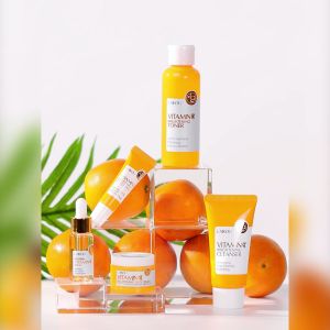 LAIKOU Vitamin C Skincare Set Brightening Anti-aging Moisturizer Serum Toner Cleanser Eye Cream 5pcs Sets