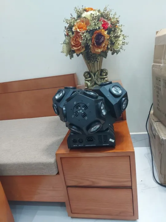 %C4%90%C3%A8n%20Moving%203%20%C4%91%E1%BA%A7u%2018%20b%C3%B3ng%20led%20v%C3%A0%20laser%20-%20Image%201