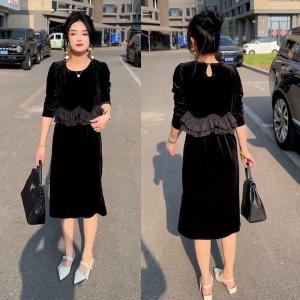 Autumn Mid-Length Velvet Dress Womens Long Sleeve Slimming Belly Covering Elegant Age-Defying Gown Straight Cut Single Piece