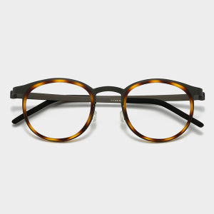 Harlow | Titanium Lightweight Male Prescription Eyewear Leopard Tortoise Frame