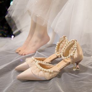 IELGY รองเท้าส้นสูงแบบฝรั่งเศสสำหรับผู้หญิง2024ประดับมุกหัวแหลมพร้อมกระโปรง