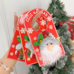 จี้ห้อยตุ๊กตากวางเอลก์รูปการ์ตูนซานตาคลอสตุ๊กตาหิมะสำหรับตกแต่งจับประตูประตูบ้านสุขสันต์วันคริสต์มาส