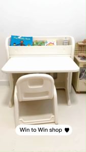 ชุดโต๊ะเขียนหนังสือเด็ก พับเก็บได้ มีกระดานวาดรูป แถมฟรี! ปากกาเมจิก