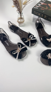 Winola - Sandal Flat Kaca Wanita Mariposa Jelly PVC Nyaman Anti Air Awet Stylish 186-1A/2A