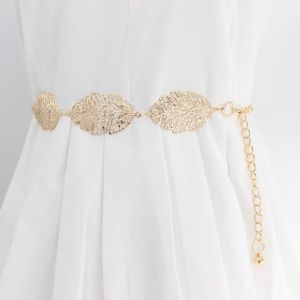 Leaf Shaped Hollow Out Chain Belt for Women Elegant Gold Silver Metal Ladies Waistband Fashion Dress Waist Band Wedding Gift Fashion Simple Openwork Leaf Decorated Chain Belt Thin Waist Chain Ladies Decoration Waistband Dress Metal Jewelry Accessories