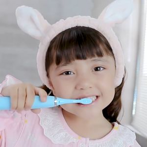 Bàn Chải Điện Cho Bé Dùng Pin Tiện Dụng Chống Nước Tặng 2 Đầu Chải Hàng Xịn