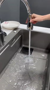 Emika Choice 360° Rotatable Universal Faucet Extender 3 Speed Adjustable Water Tap Extend Adapter Pull Out