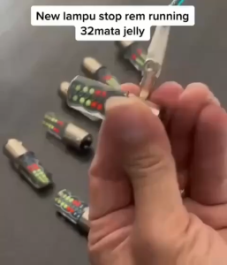 READY!! 12 Volt Lampu Stop Rem Belakang RGB Jelly 32 LED Dajjal 2 Mode Normal & Flash Motor Waterpoof