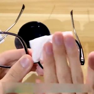 30/50/100Pcs Eyeglass Lens Cleaning Wipes Glasses Anti Fog Wiping Wet Paper Disposable Glasses Cloth Glasses Lens Remove Dust Wet Wipe