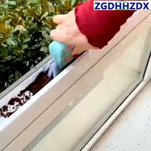 Handheld Slot Cleaning Tool Door and Window Track Cleaning Tool Slot Corner Gap Cleaning Brush Groove Cleaning Brush Creative Window Cloth Window Cleaning Brush Window Slot Cleaning Brush for Sliding Doors/Tile Lines/Blinds/Car Air Vents/Air