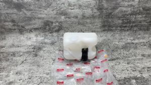 TABUNG TANGKI AIR WASHER WIPER DEPAN PANTHER LAMA KOTAK PICK UP BOX 2.3 2.5 2300 2.300 2500 2.500 23 2300 25 2500 ORIGINAL