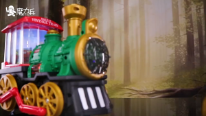 SKISOPGO Train Toys Electric Steam Spray Train With Light & Sound 360 Rotation Car Toy Mainan Kereta Api