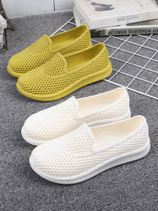 Summer Breathable Low-Cut Sandals Womens Non Slip Middle-Aged and Elderly Mom Shoes Plastic Waterproof Hole Shoes White Medical Nurse Shoes