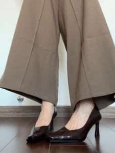 Comfortable Retro Square Head High Heels Womens New 2025 Sheepskin Slip-On Thin Heel Commute Single Shoes Fashionable Elegant