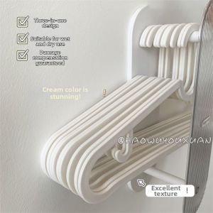 Anti-Slip Scratchless Hangers
