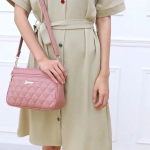 Pretty Embroidery Sling Bag: A Large Capacity Women's Shoulder Bag