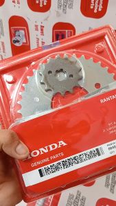 Gir set paket rantai roda drive chain kit T-14 T-36 420-108 Supra X 125 Helm-In FI (2011 - 2018) Supra X 125 Helm-in Karburator (2011) original honda 06401 KYZ 900