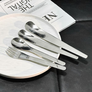Korean Style 304 Stainless Steel Spoon High Aesthetic Dessert Spoon Mini Fruit Spoon Precision Utensils Western Diningware