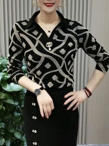 2023 New Arrival Spring and Autumn Fashion Elegant V Neck Pointed Collar Chicken Collar Mesh Versatile Long Sleeves T-shirt Middle-Aged Womens Bottoming Shirt