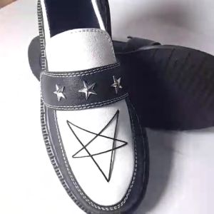 Khaqi Loafers Vlecro Docmart Emblem Bintang Putih Pria Sepatu Slip On Lover Putih Hitam