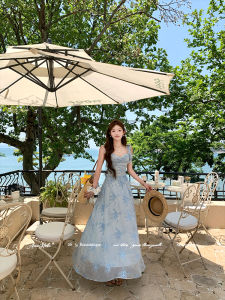 Long V-neck Waist-accentuating Spaghetti Strap Dress