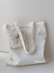 Artistic French Lace Embroidery Canvas Shoulder Bag Cotton Storage Makeup Bag Womens Versatile Bag Soft Cotton Pure Color