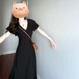 SUSIEYUAN | ชุดเดรสยาวคอวีสีดำสไตล์ฝรั่งเศส เอวสูง ทรงเอ แขนสั้น ผ้าโพลีเอสเตอร์ ผ้าอะซิเตท ผ้าไนลอน ชุดทำงานฤดูร้อน ชุดราตรี