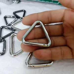 Bag Hook Triangle Metal Carabiner Bag Strap Adjuster Hanging Buckles Keychains Accessories