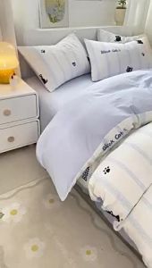 COMFORTER (BUBBLE COTTON)  Bed Quilt Soft and Breathable Fabric