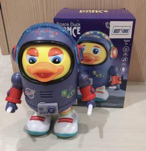 Mainan Bebek Joget musik dan lampu anak
