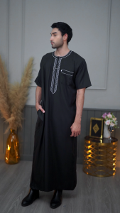 โต๊ปชายสีดำแขนสั้น แบรนด์ IKAF ผ้าคอตตอน ผ้าใส่สบาย แขนสั้นทรงยอดฮิตAE98 วาริส มุสลิม