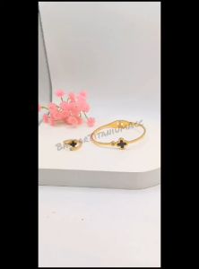 Set Gelang Cincin Titanium Bunga Polos Permata Kekinian Anti Karat Anti Luntur (COD)