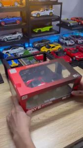 Mô Hình Xe Ôtô Kim Loại 1/24 Siêu Xe BUGATTI DIVO Dùng Để Trưng Bày Bàn Làm Việc Làm Đồ Chơi Trẻ Em
