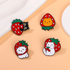4pcs Cute Cartoon Strawberry Cat Enamel Brooch Creative Funny Fruit Animal Lapel Pin Badge Backpack Clothing Hat Accessories