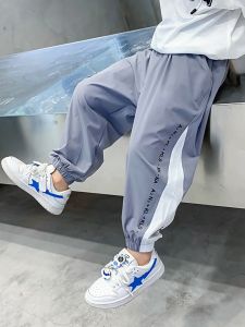 กางเกงเด็กผู้ชาย2025ฤดูร้อนใหม่พิมพ์ลายตัวอักษรหลวมกางเกงขายาวแฟชั่นกระชับสัดส่วนอเนกประสงค์