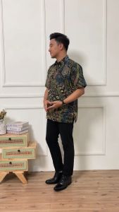 Kemeja Batik Pria Lengan Pendek Katun Premium Slimfit Regular Fit Lapis Furing Surya Teja KPE-1