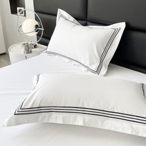Nordic Style Pure Cotton Pillowcase Hotel Exclusive Bedding Cover Durable Cotton Fabric Universal Fit for Home And Hotel