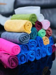 COMBO 5 Khăn sử dụng đa năng lau xe lau tay bếp và làm nail  siêu thấm .KT 30x30 cm40x40cm có móc ảnh thật