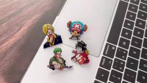 Bandai | Bộ 4 Ghim Cài Áo Men Hình Nhân Vật Hoạt Hình Phi Đội Cướp Biển Nhân Vật Phiêu Lưu Anime Huy Hiệu Kim Loại Dành Cho Áo Khoác Ba Lô