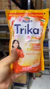 MOLTO Trika Pewangi Pakaian Refill 300ML