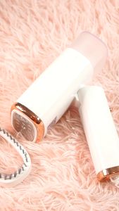 Dreepor 1000W Small Hand-held Ironing Device: A Free Gift for Home Use