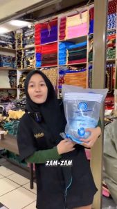AIR ZAM ZAM ASLI MEKKAH AL MUKARROMAH 5 LITER KEMASANJERIGEN
