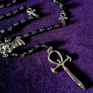 Emo Vampire Ankh Rosary Occult Vamp BeEmo Vampire Ankh Rosary Occult Vamp Bead Necklace Goth Punk Bat Cross Pendant Necklace Han